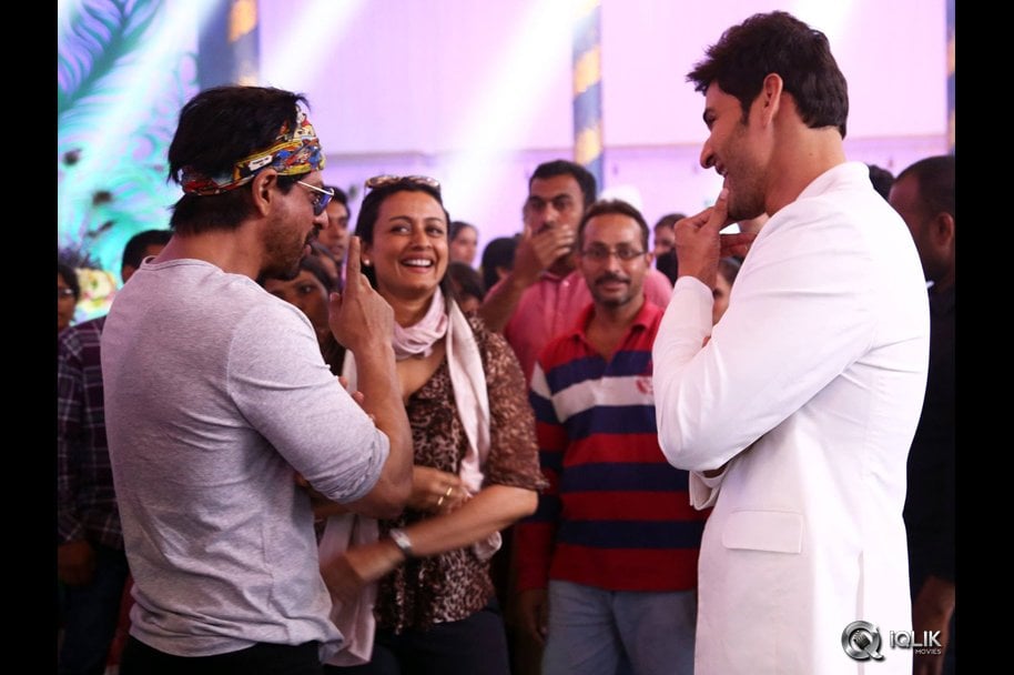 Shah-Rukh-Khan-Meets-Mahesh-Babu